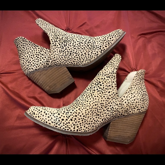 Coconuts by Matisse Shoes - COCONUTS BY MATISSE Trader Cow Hide Booties